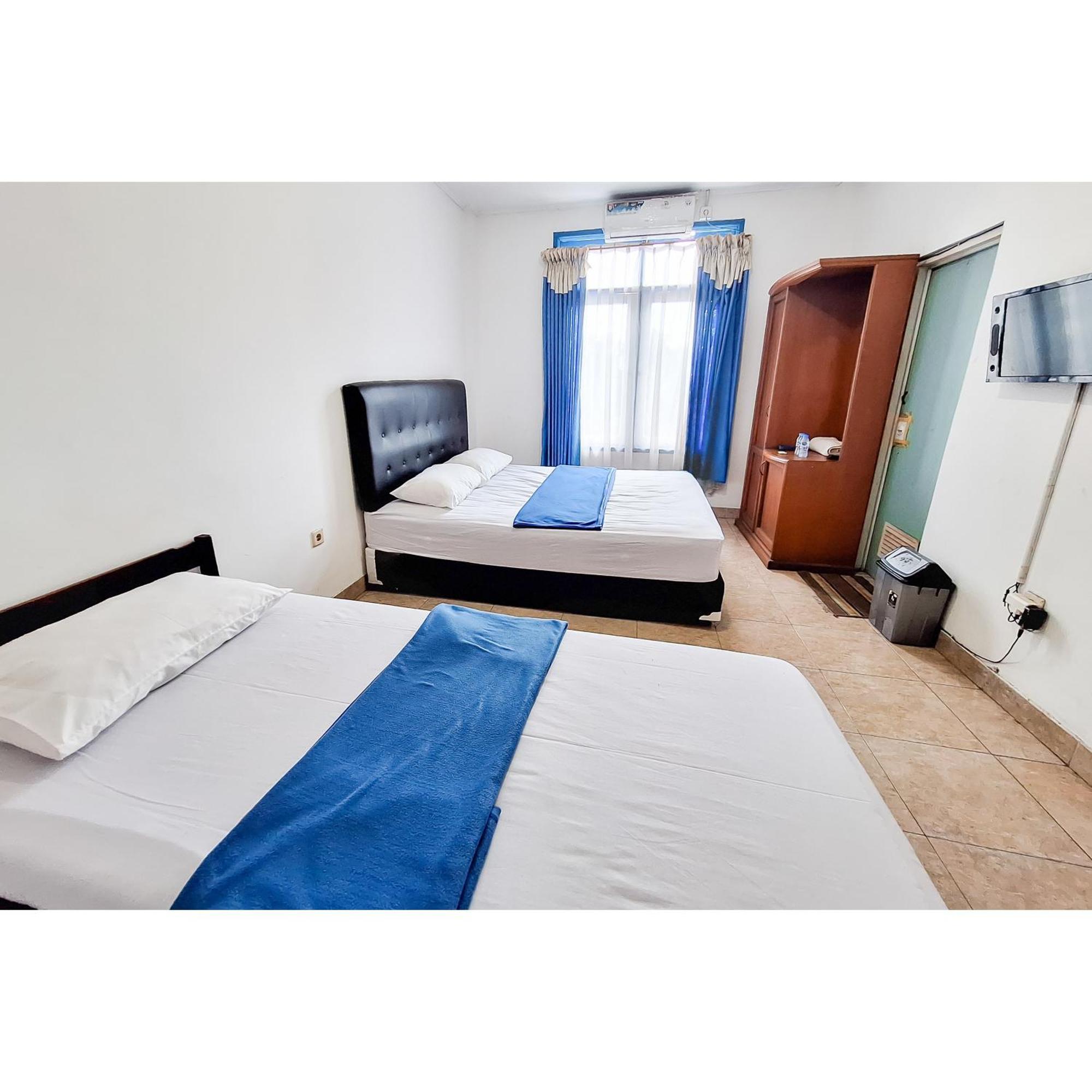 Wisma Pkbi Jabar Mitra Reddoorz Бандунг Экстерьер фото